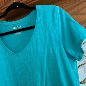Stylus brand- ocean blue tee size XL